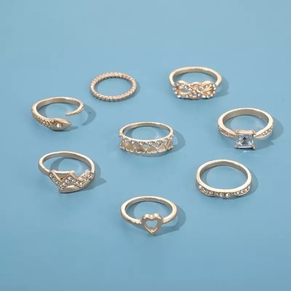 3/$30 💛 Boho Ring Set - Picture 2 of 6